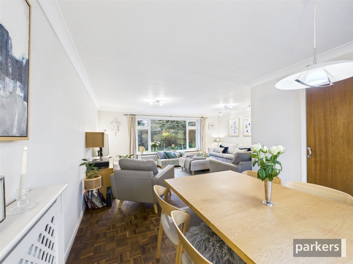 Bath Road, Reading, Berkshire