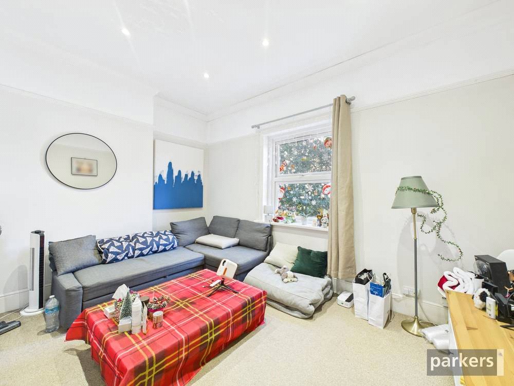 1 bedroom Flat for sale in Reading, Berkshire