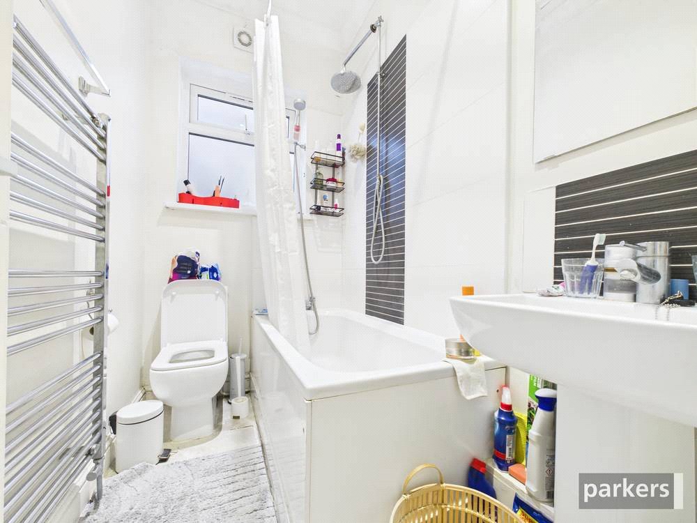 1 bedroom Flat for sale in Reading, Berkshire