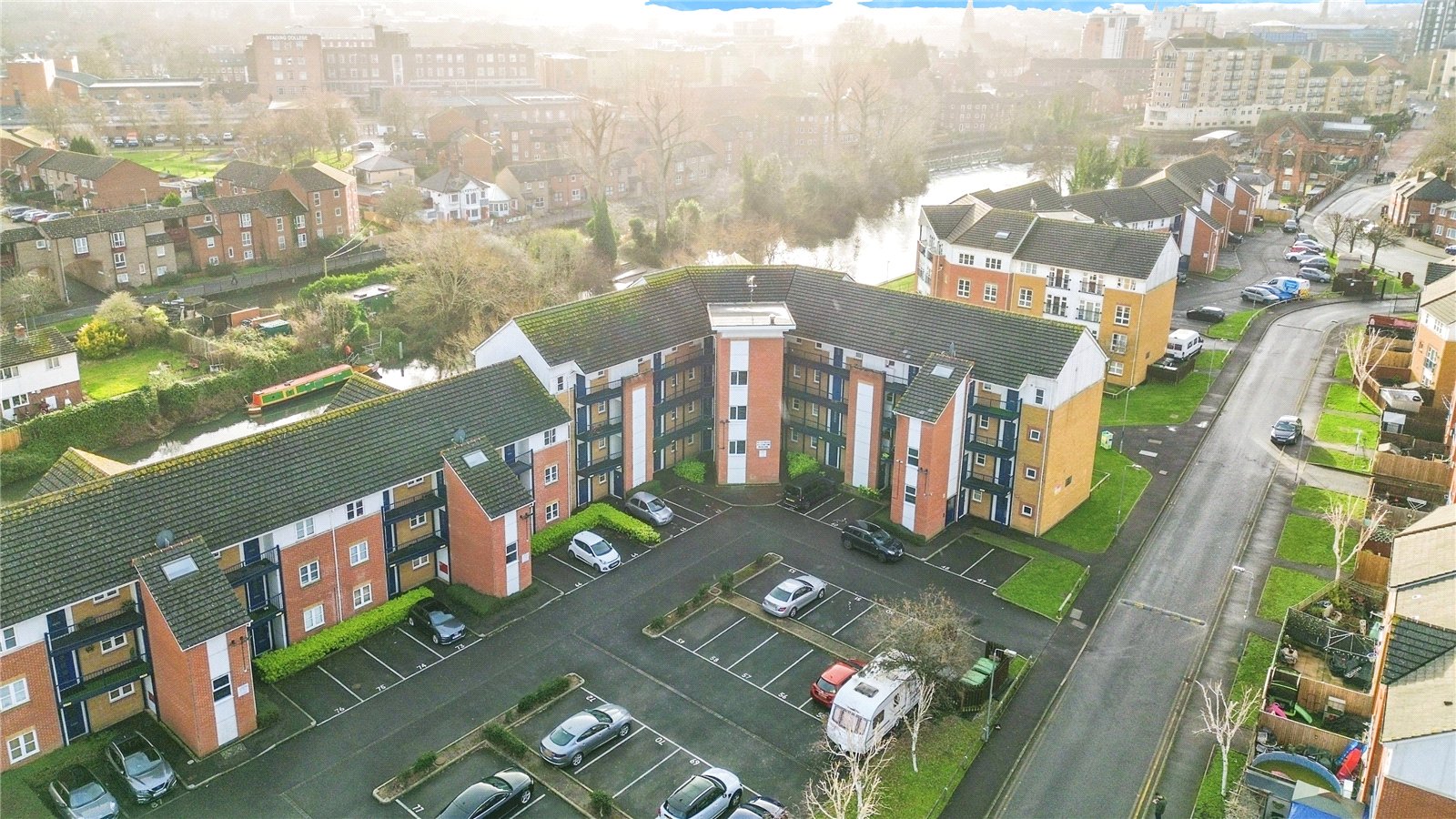 1 bedroom Flat for sale in Reading, Berkshire
