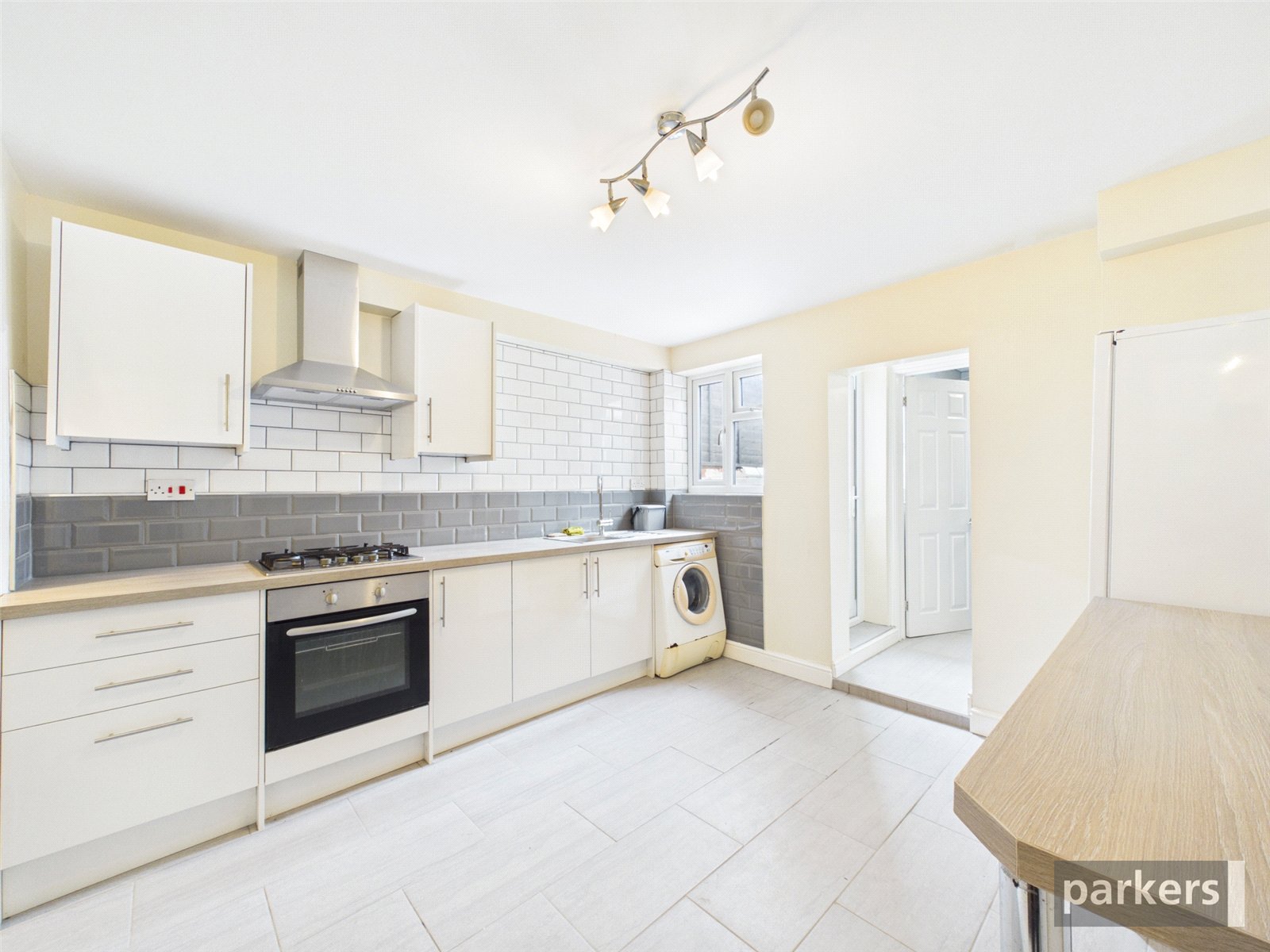 4 bedroom House for sale in Reading, Berkshire