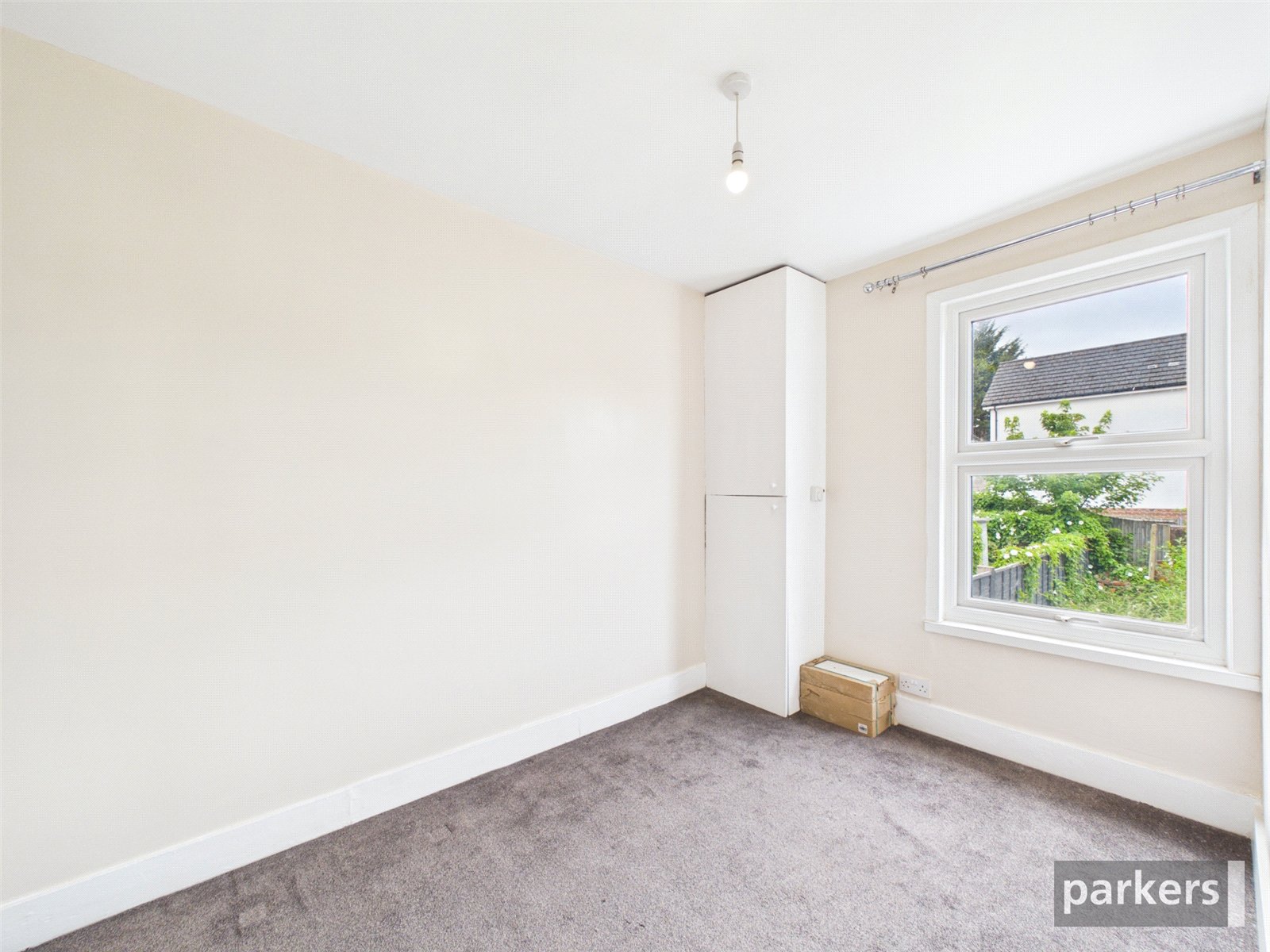 4 bedroom House for sale in Reading, Berkshire