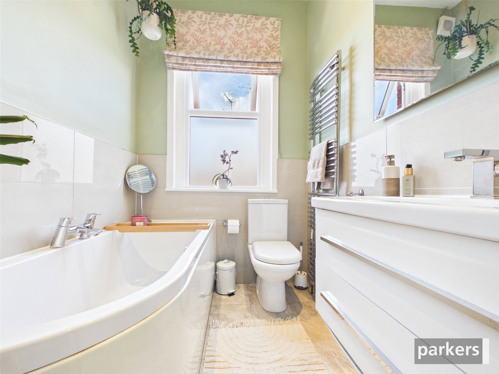 4 bedroom House for sale in Reading, Berkshire