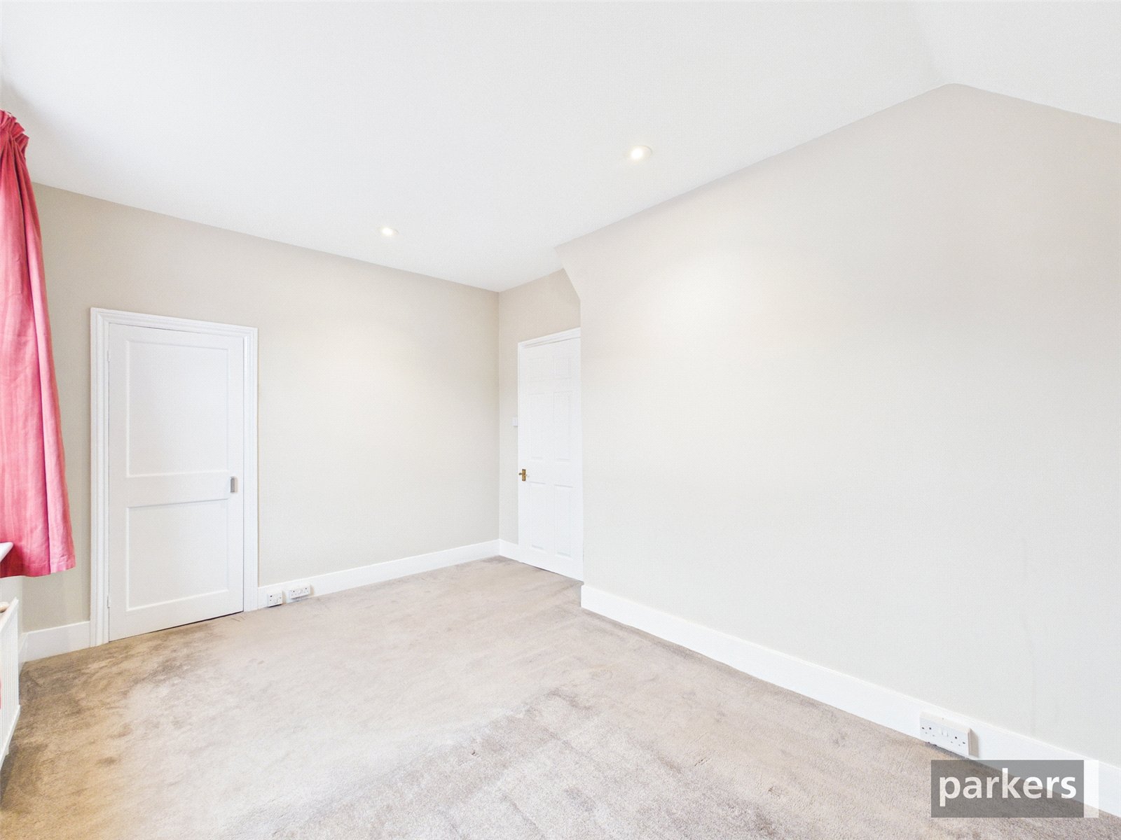 3 bedroom House for sale in Reading, Berkshire