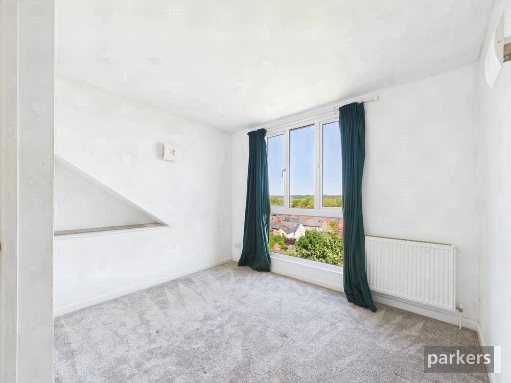 1 bedroom Flat for sale in Reading, Berkshire