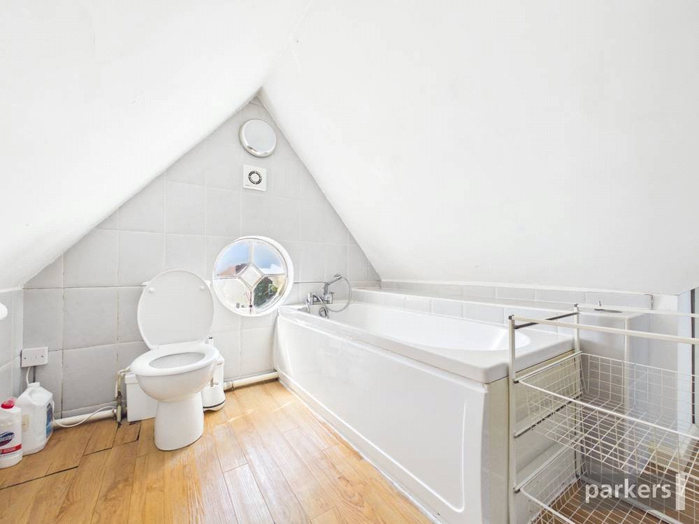 1 bedroom Flat for sale in Reading, Berkshire