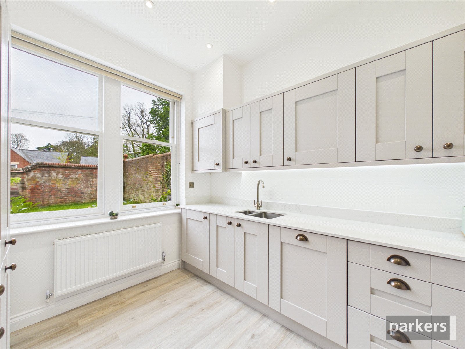 1 bedroom Flat for sale in Reading, Berkshire
