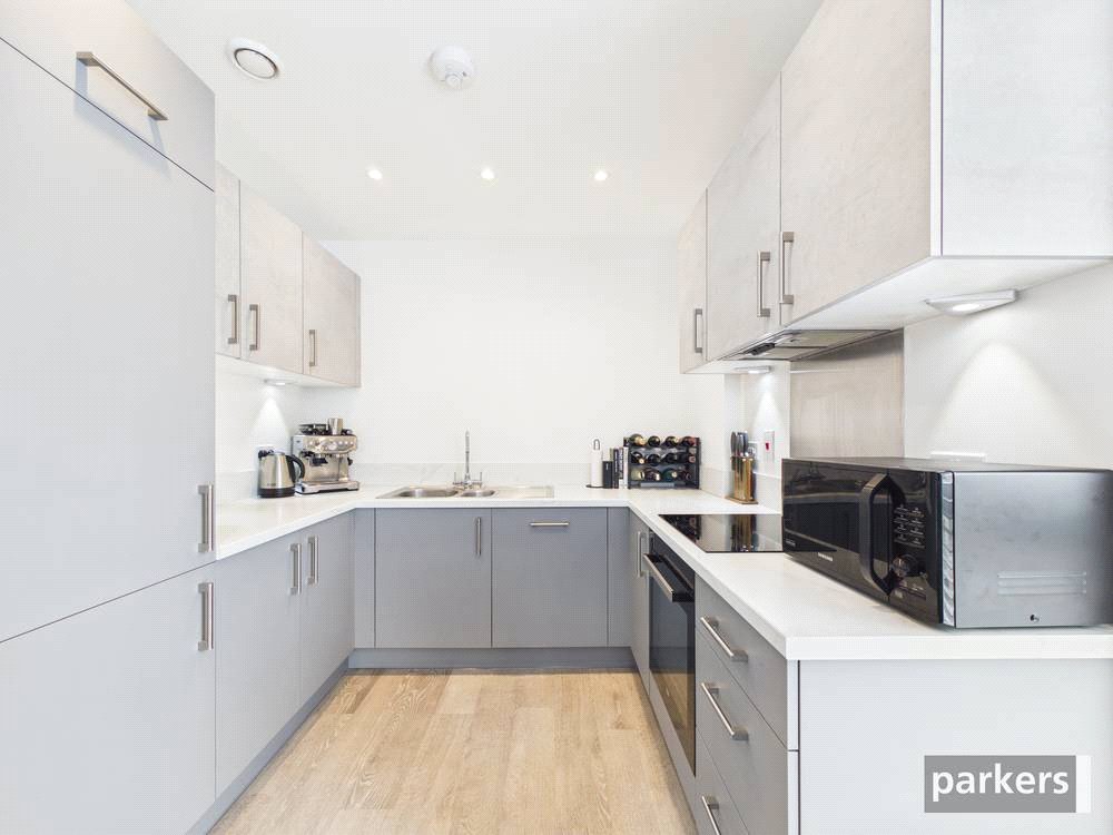 1 bedroom Flat for sale in Reading, Berkshire