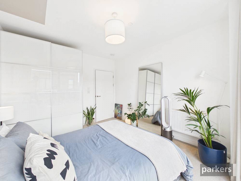 1 bedroom Flat for sale in Reading, Berkshire