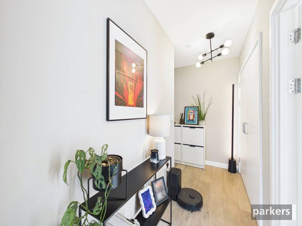 1 bedroom Flat for sale in Reading, Berkshire