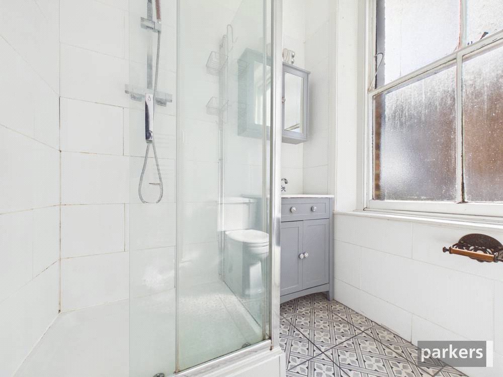 3 bedroom House for sale in Reading, Berkshire