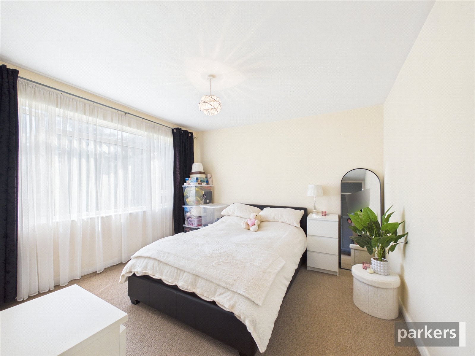 1 bedroom Flat for sale in Reading, Berkshire