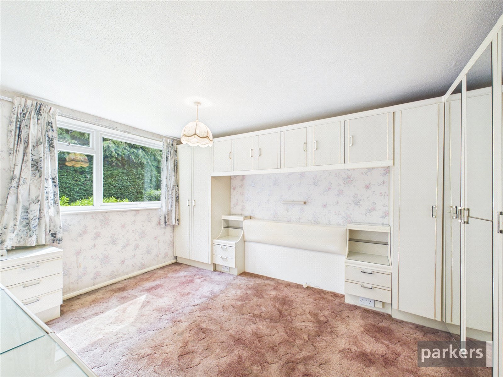 2 bedroom Flat for sale in Reading, Berkshire