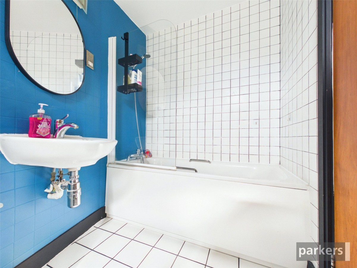 Vachel Road, Reading, Berkshire
