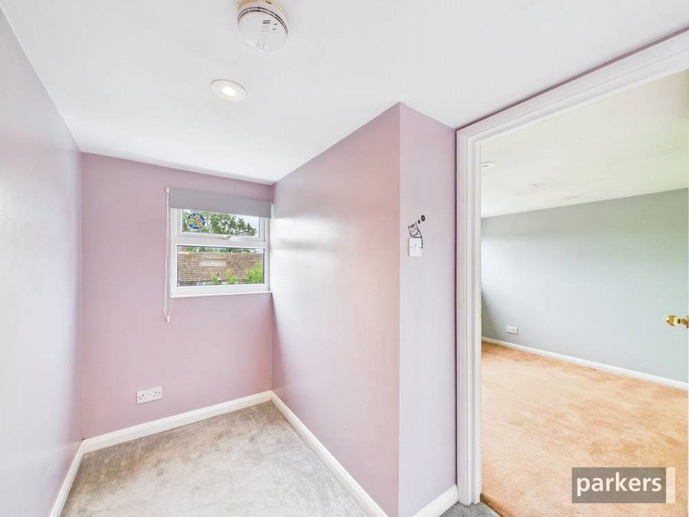 4 bedroom House for sale in Reading, Berkshire