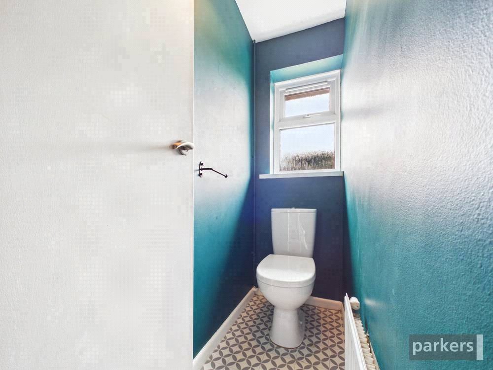 4 bedroom House for sale in Reading, Berkshire