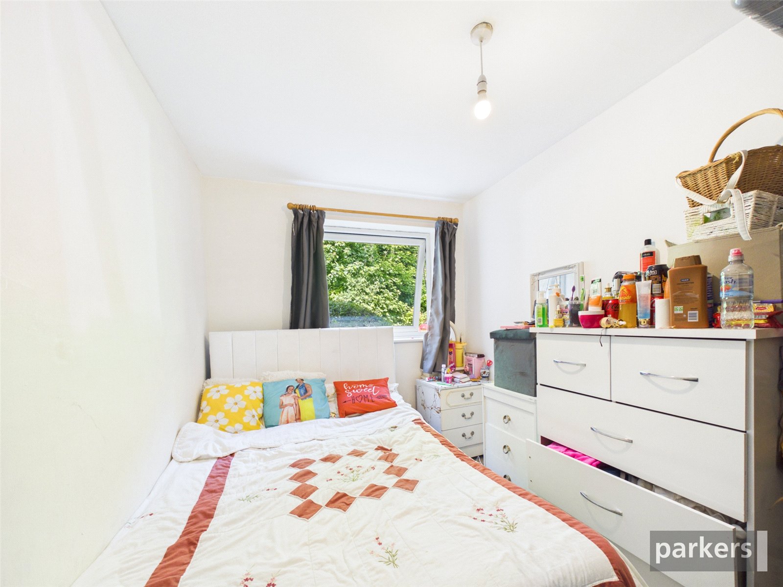 2 bedroom Flat for sale in Reading, Berkshire
