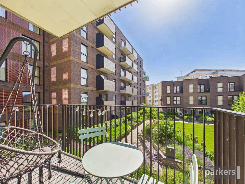 1 bedroom Flat for sale in Reading, Berkshire