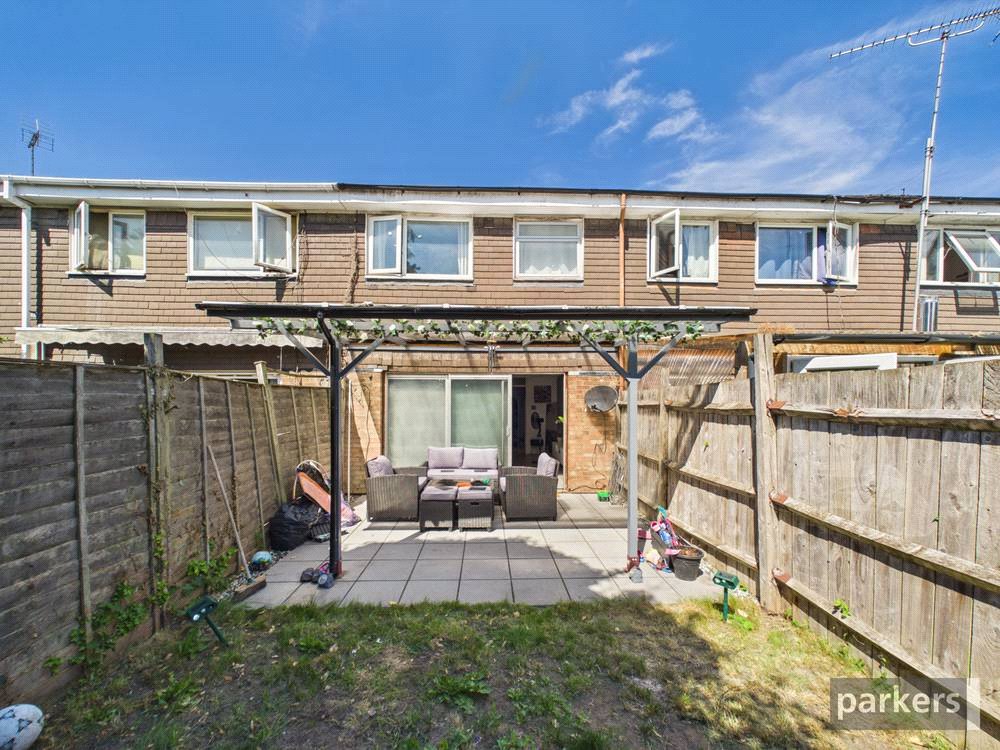 3 bedroom House for sale in Reading, Berkshire