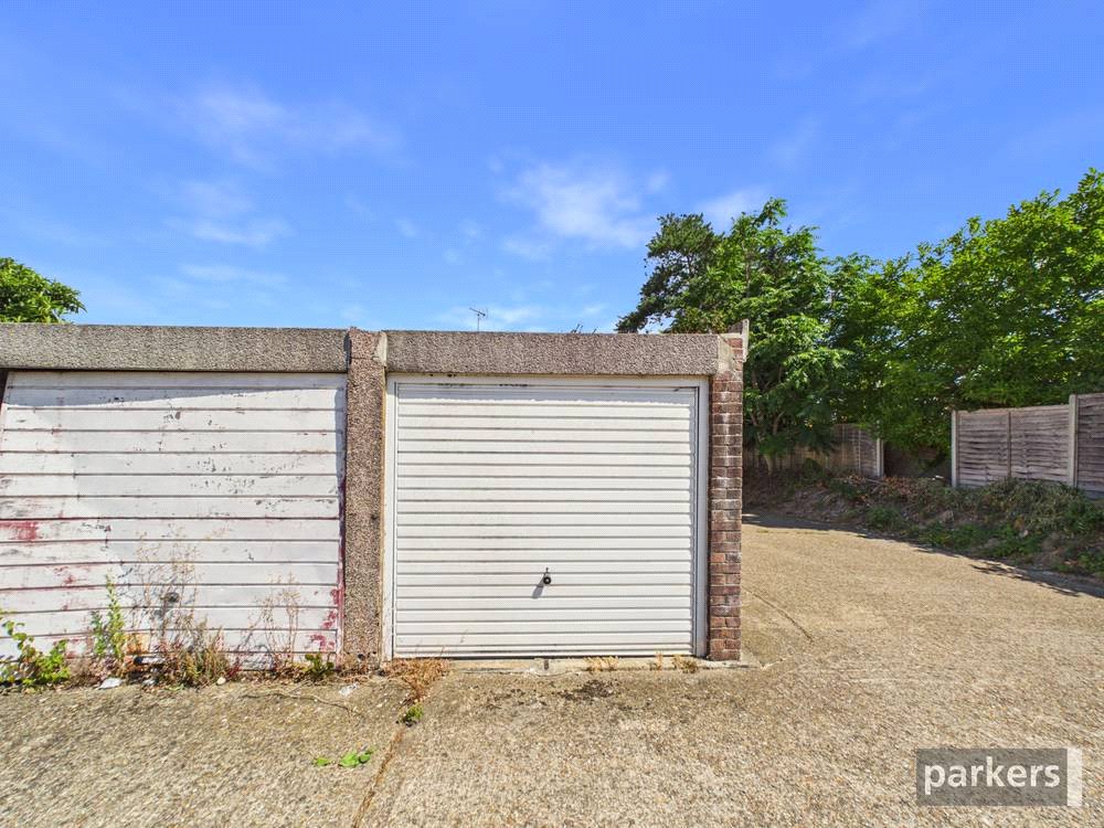 3 bedroom House for sale in Reading, Berkshire