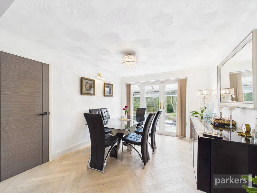 4 bedroom House for sale in Reading, Berkshire