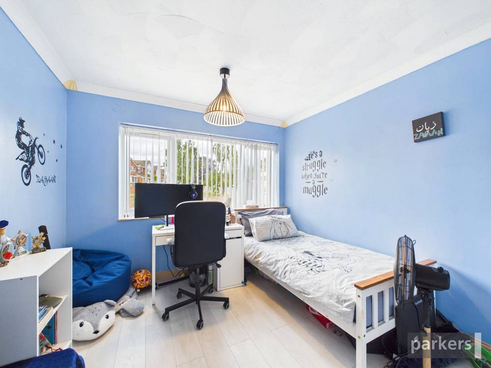 4 bedroom House for sale in Reading, Berkshire