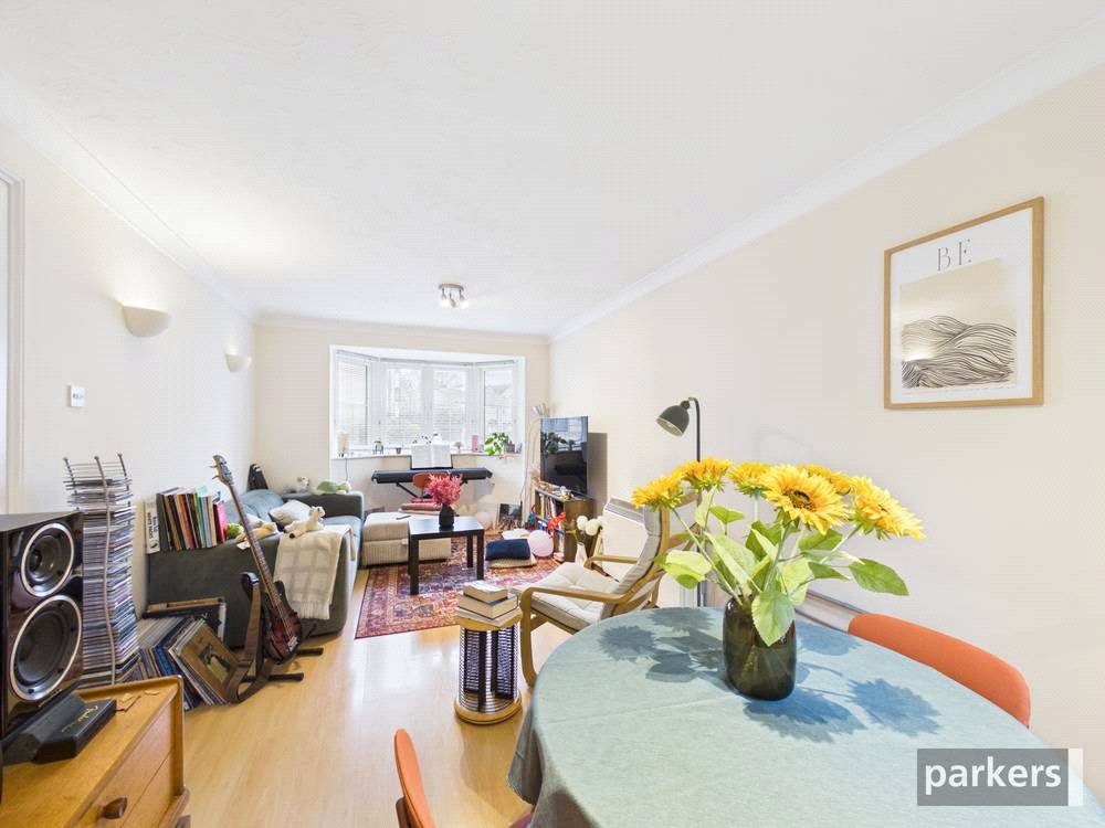 1 bedroom Flat for sale in Reading, Berkshire