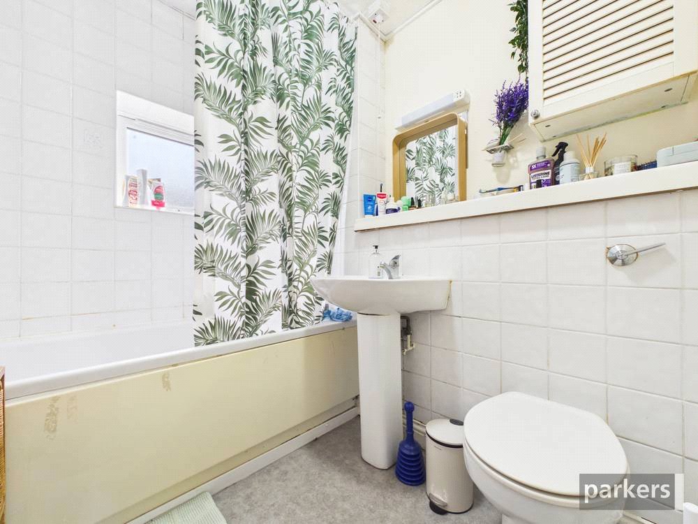 1 bedroom Flat for sale in Reading, Berkshire