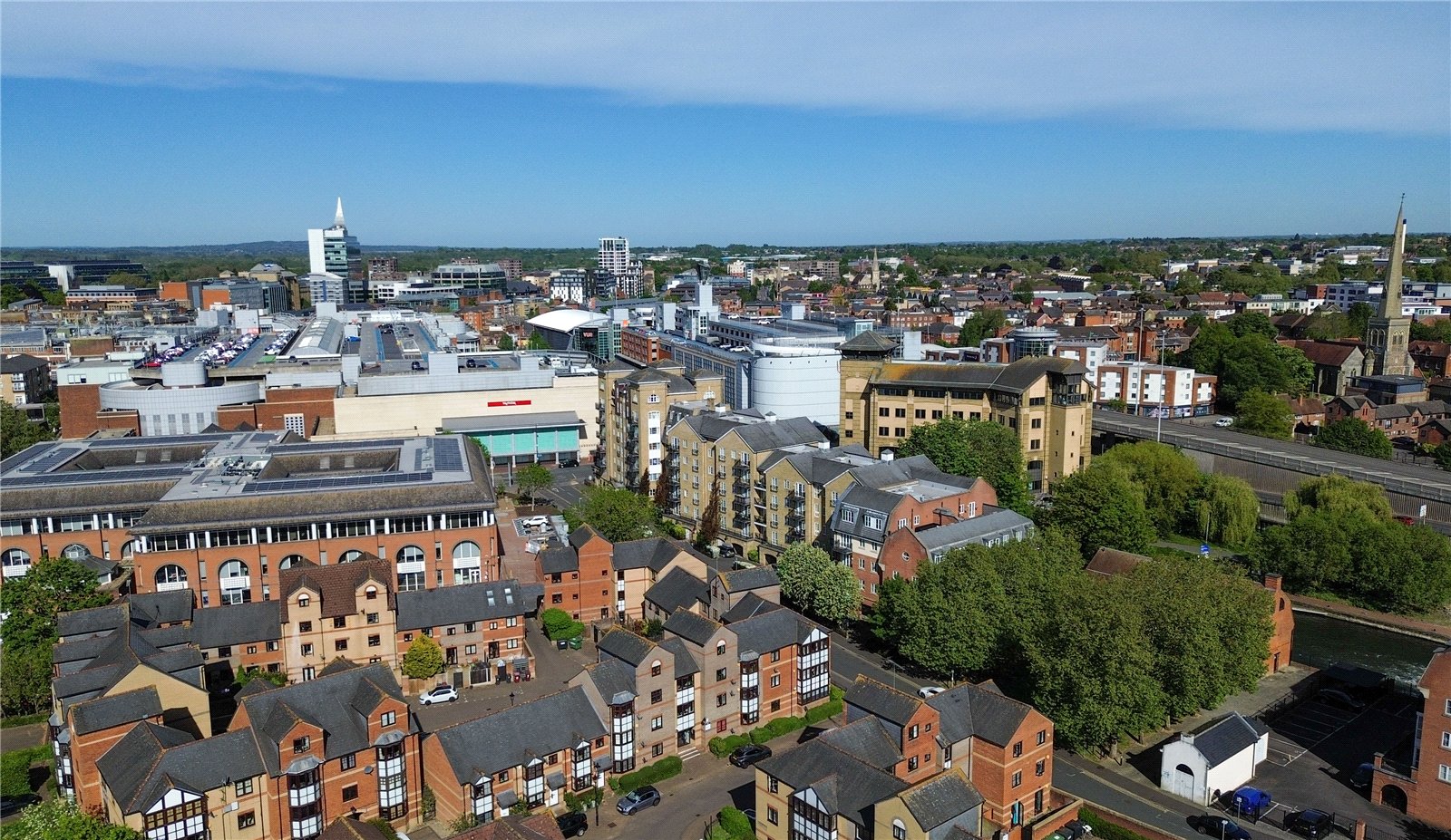 1 bedroom Flat for sale in Reading, Berkshire