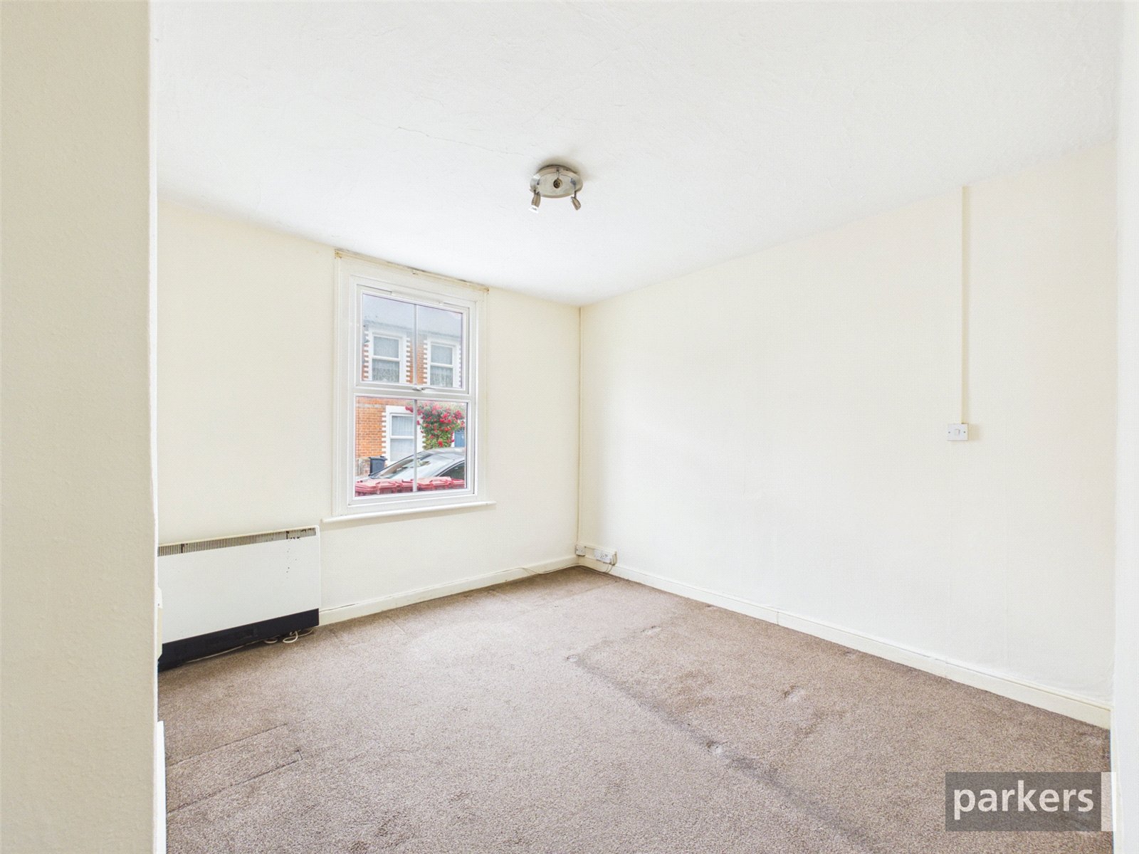 1 bedroom Flat for sale in Reading, Berkshire