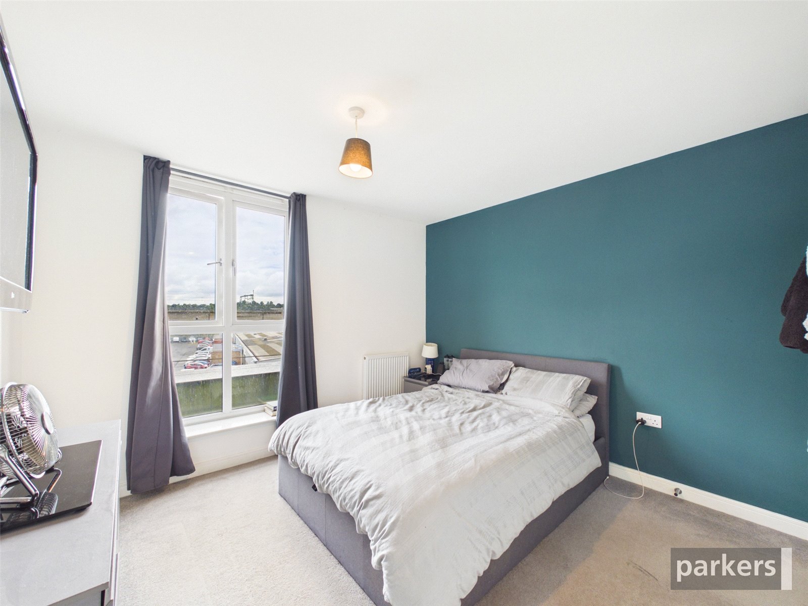 3 bedroom Flat for sale in Reading, Berkshire