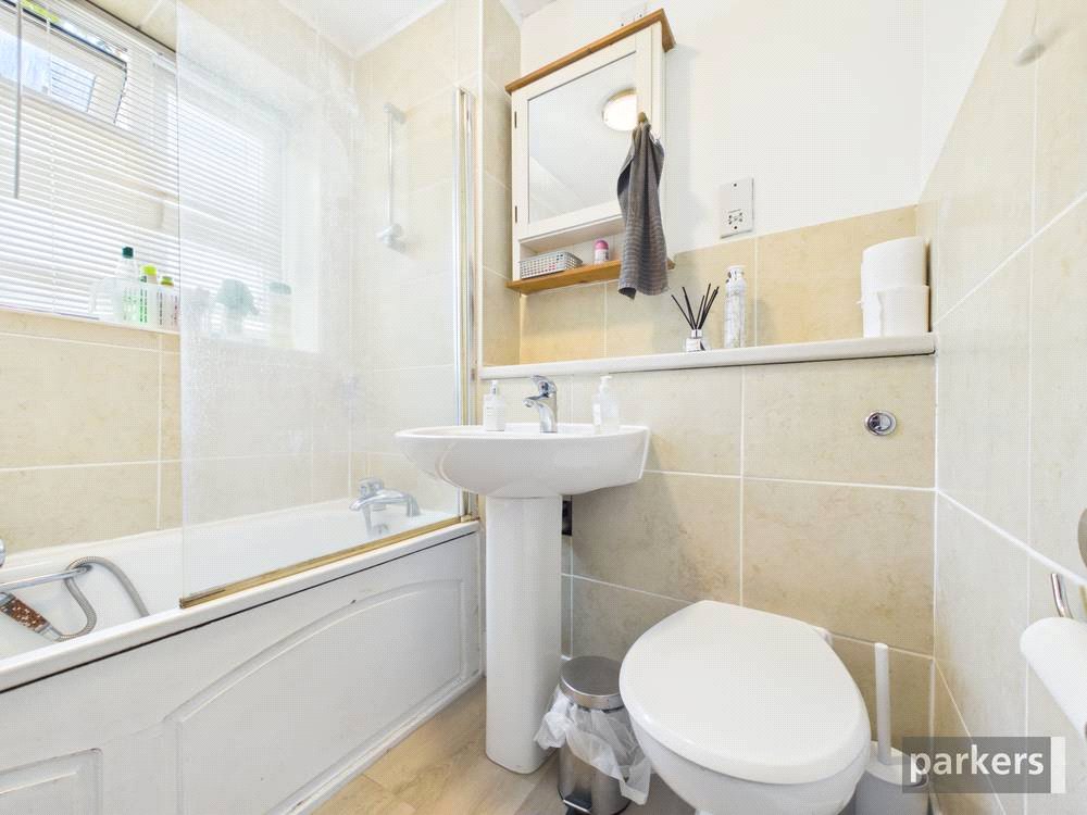 1 bedroom Flat for sale in Reading, Berkshire