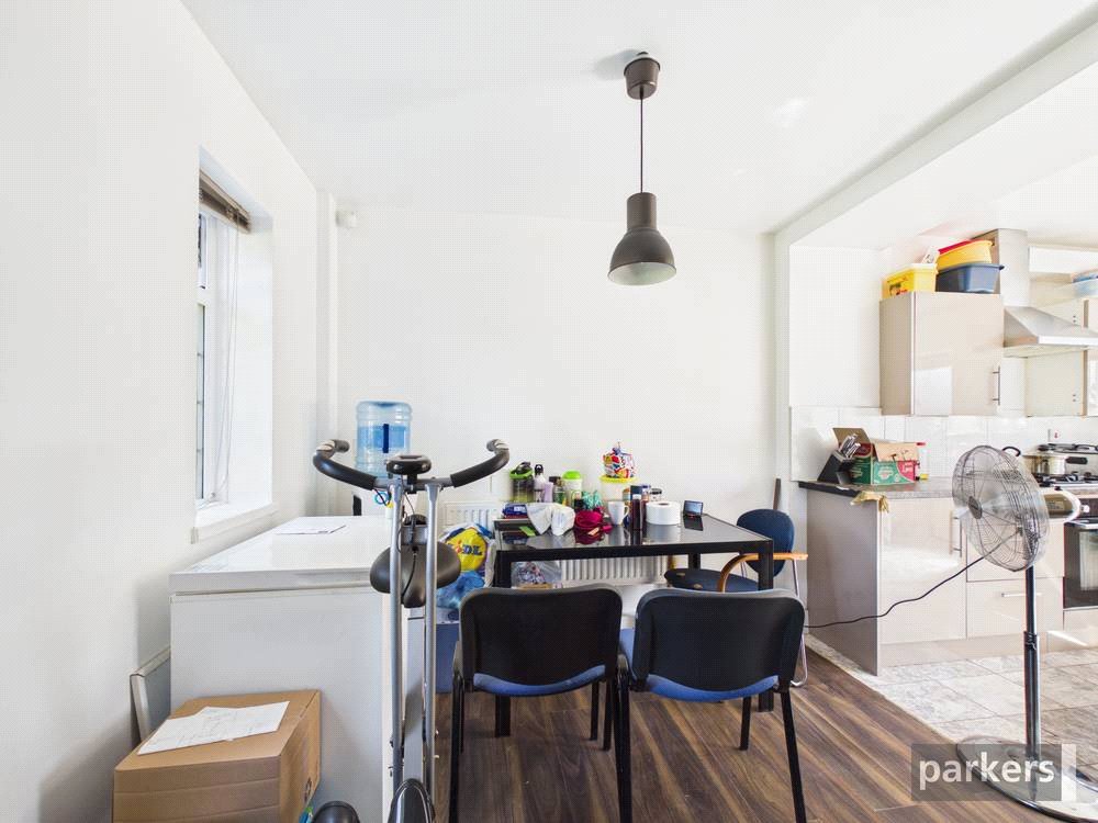 4 bedroom House for sale in Reading, Berkshire