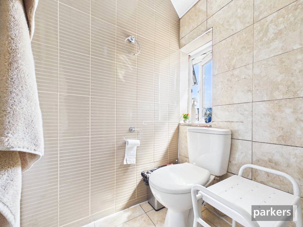 4 bedroom House for sale in Reading, Berkshire