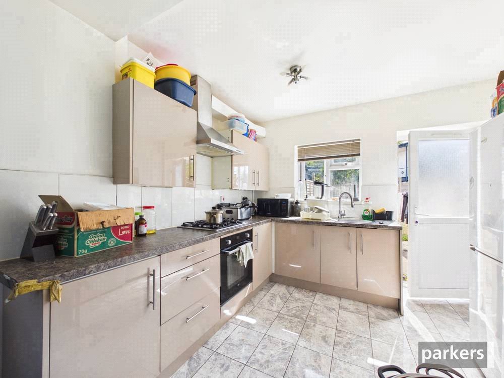 4 bedroom House for sale in Reading, Berkshire