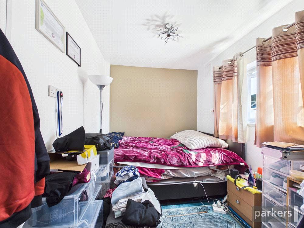 4 bedroom House for sale in Reading, Berkshire