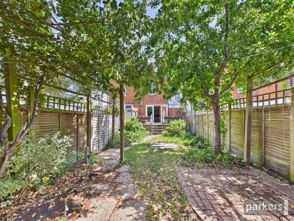 3 bedroom House for sale in Reading, Berkshire