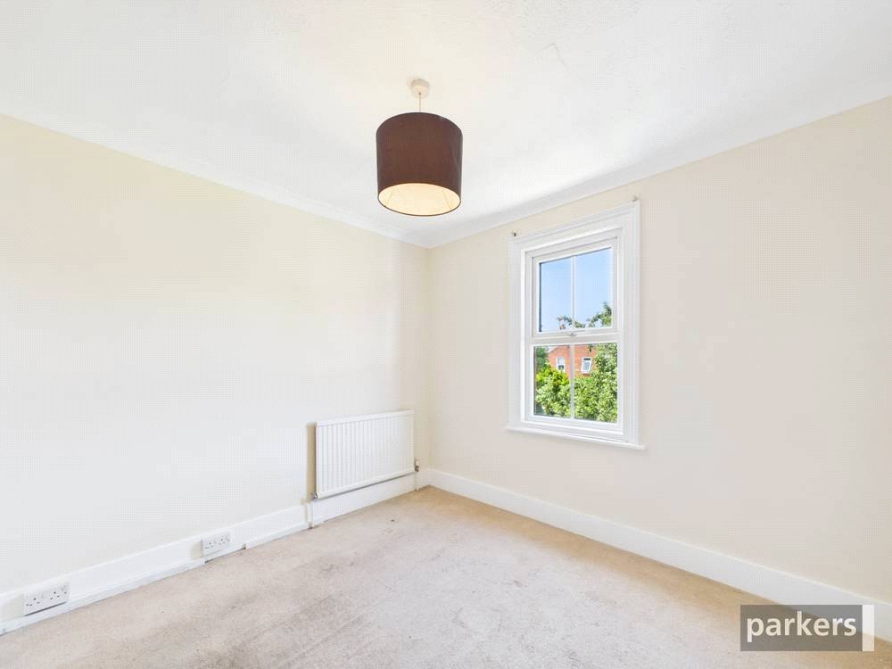 3 bedroom House for sale in Reading, Berkshire