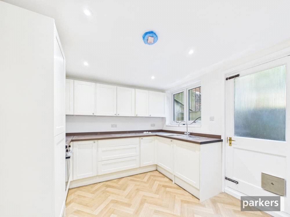 5 bedroom House for sale in Reading, Berkshire