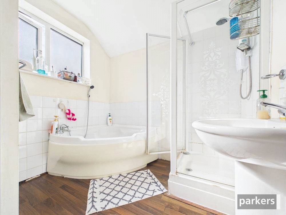 3 bedroom House for sale in Reading, Berkshire