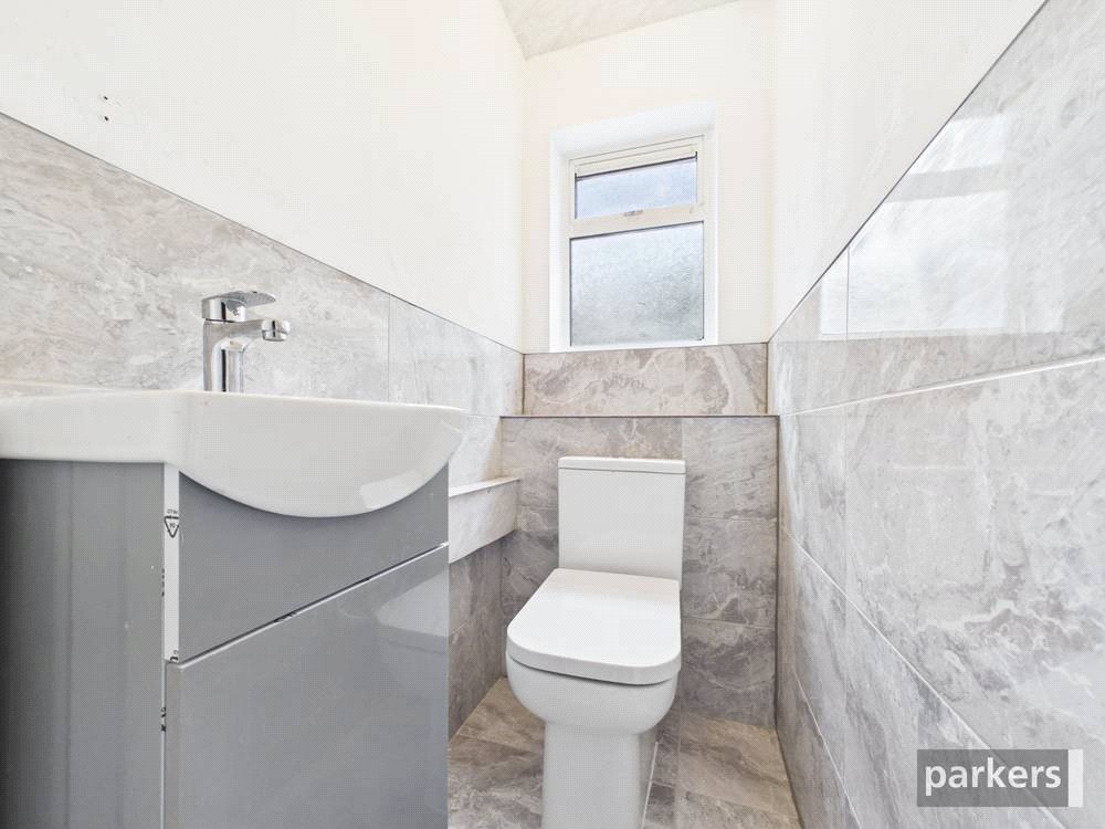 3 bedroom House for sale in Reading, Berkshire