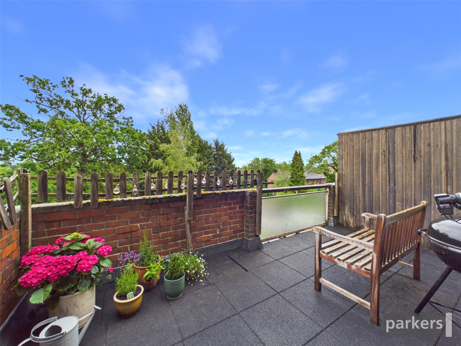2 bedroom Flat for sale in Reading, Berkshire