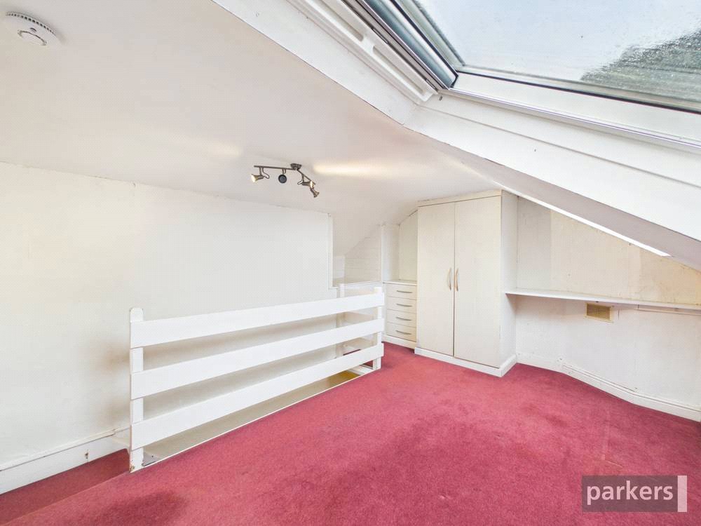 1 bedroom Flat for sale in Reading, Berkshire