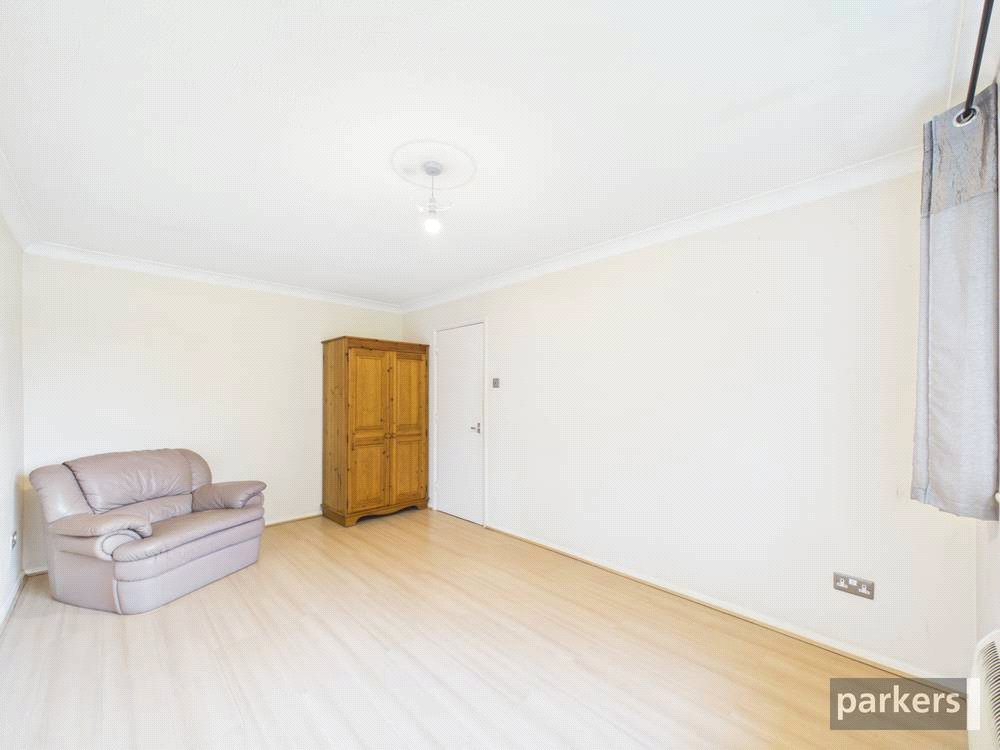 2 bedroom Flat for sale in Reading, Berkshire