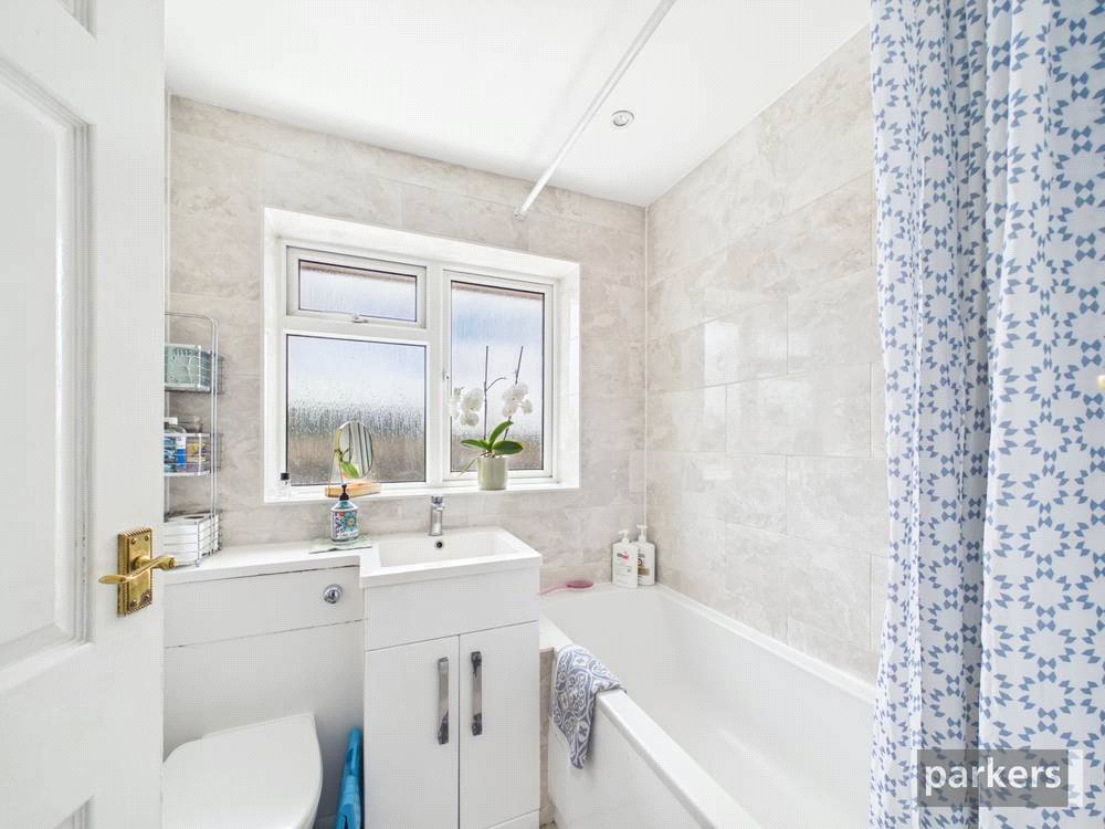 3 bedroom House for sale in Reading, Berkshire