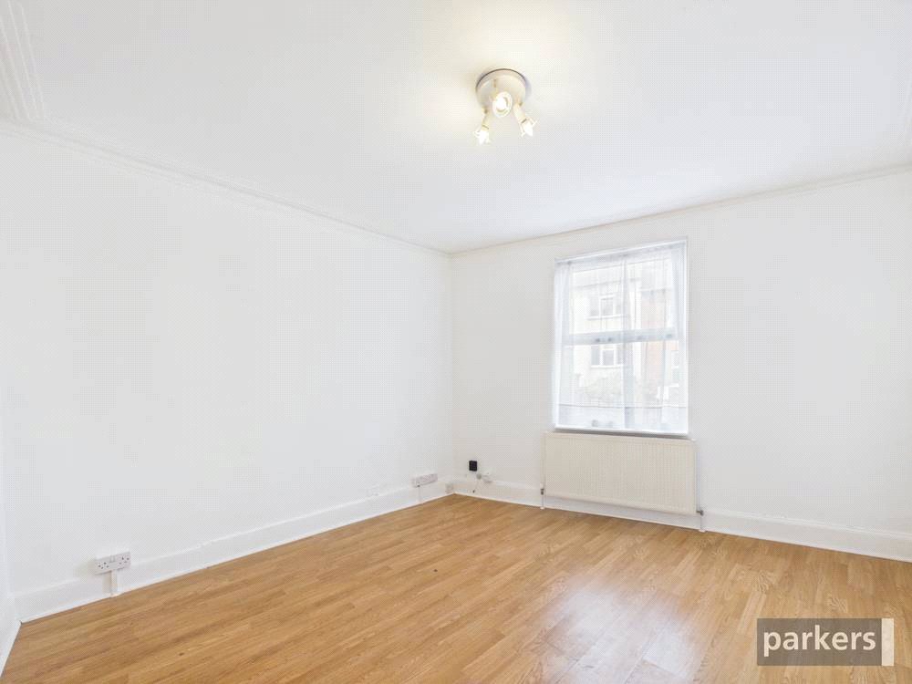 3 bedroom House for sale in Reading, Berkshire