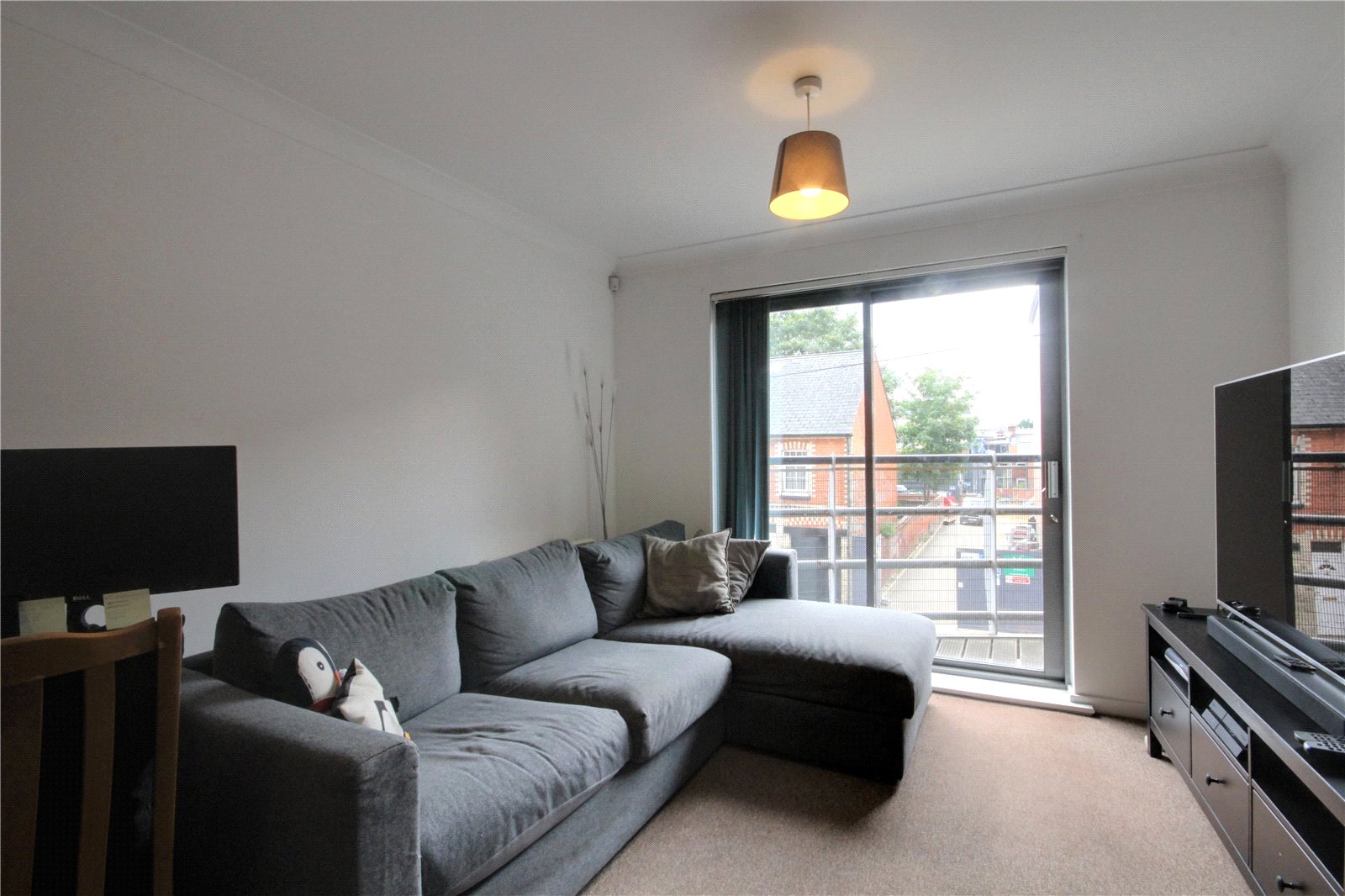 2 bedroom Flat for sale in Reading, Berkshire