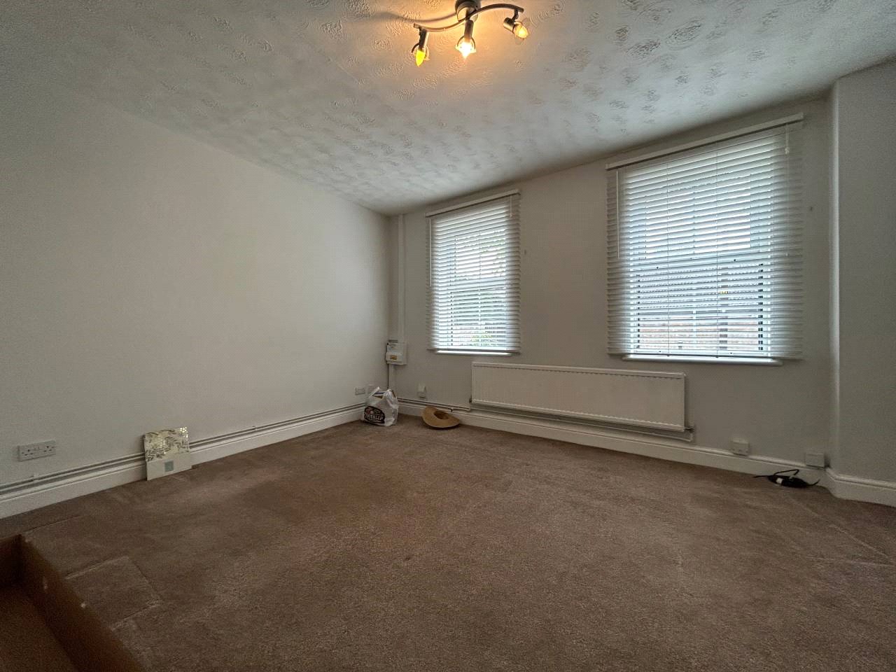 1 bedroom Flat to let in Reading, Berkshire
