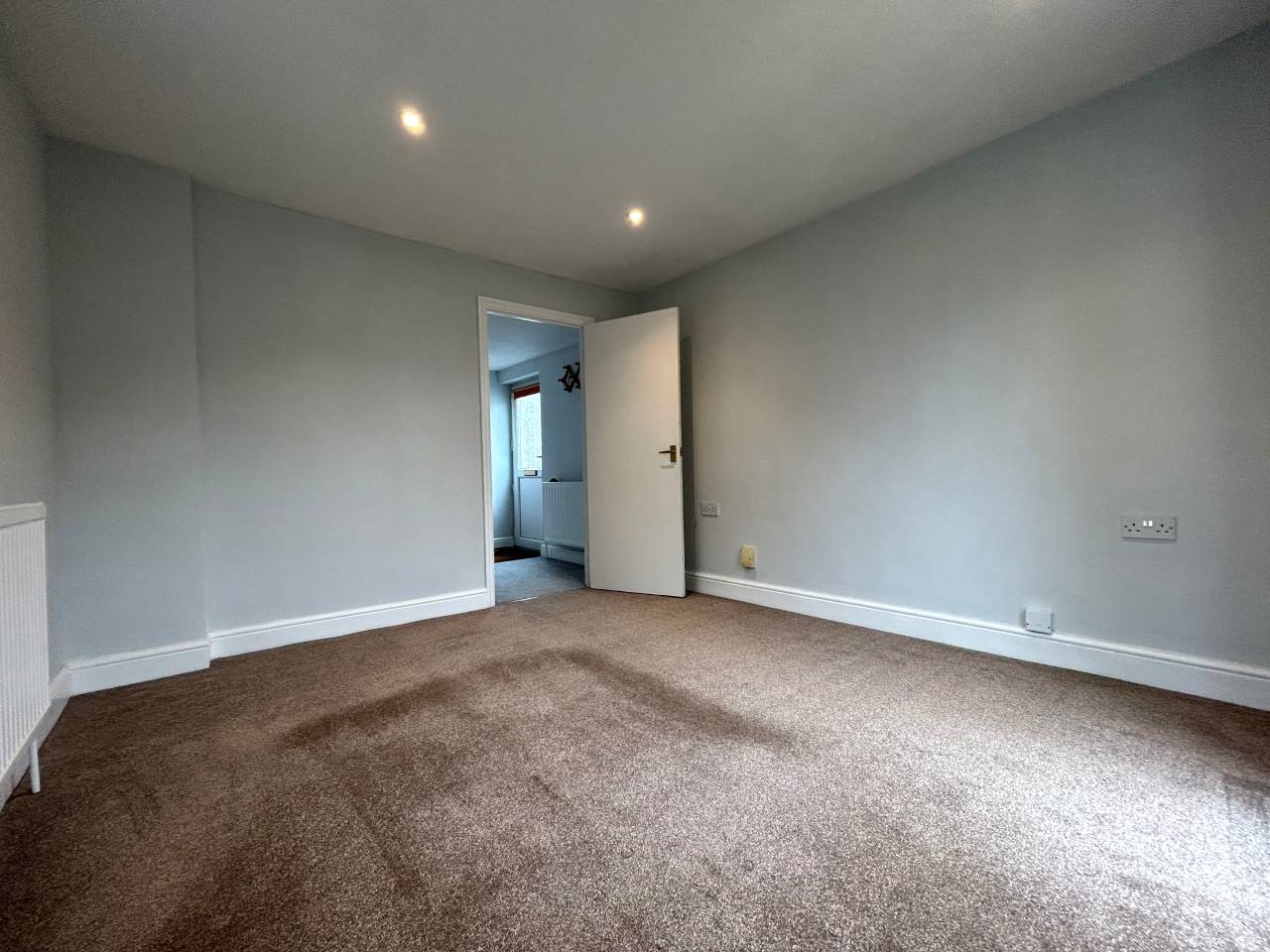 1 bedroom Flat to let in Reading, Berkshire