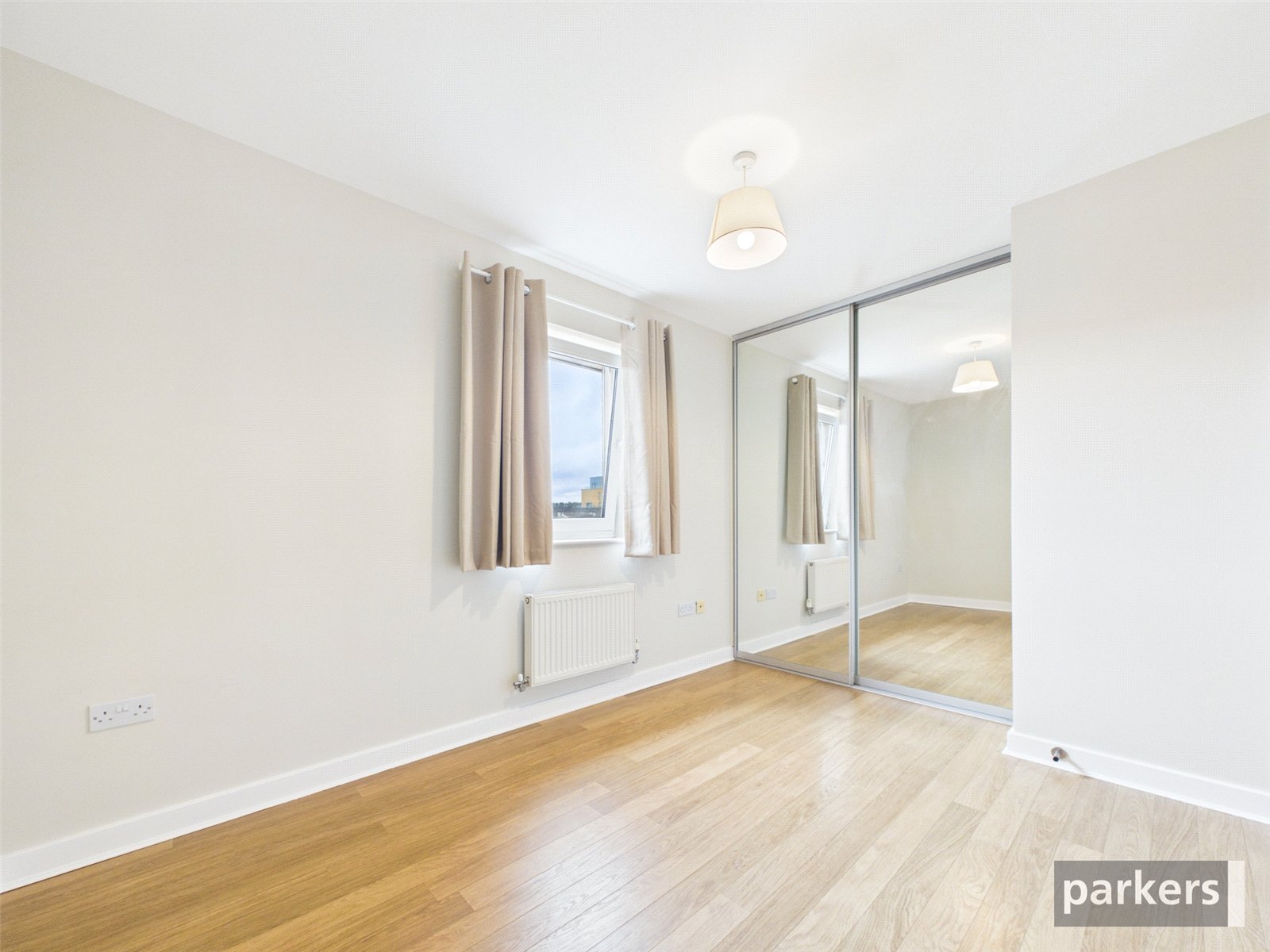 2 bedroom Flat to let in Whale Avenue, Reading, Berkshire